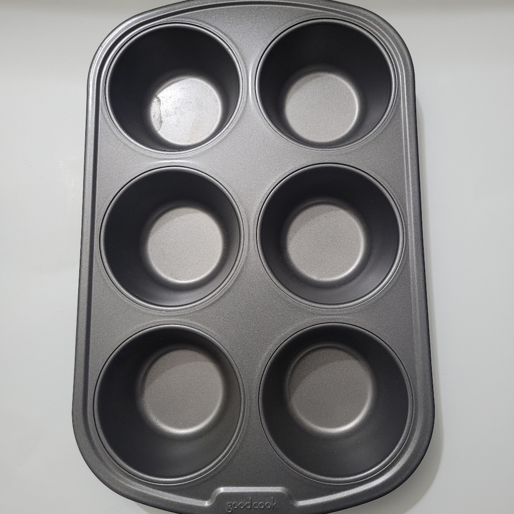Goodcook muffin pan.
